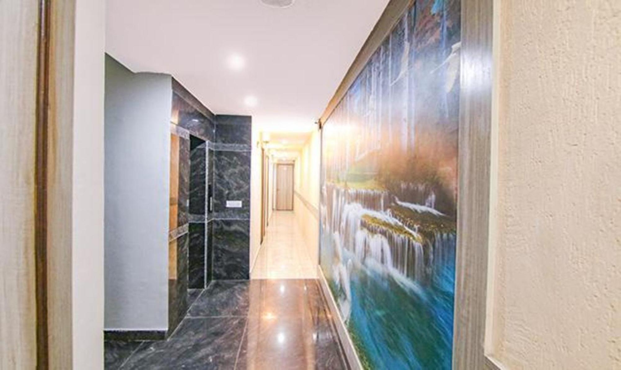Capital O 76565 Hotel Welcome Residency Zirakpur Exterior foto
